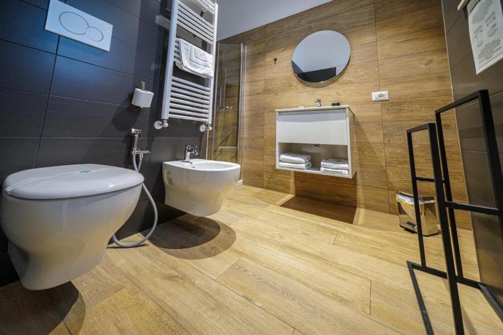 Run House 07 Rooms & Apartments Cassano delle Murge Bagian luar foto